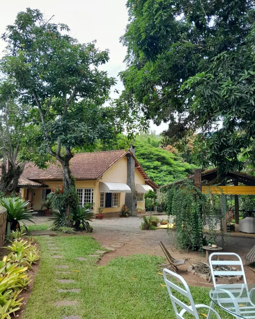 Pousada Casa Do Ipe Amarelo Miguel Pereira Luaran gambar